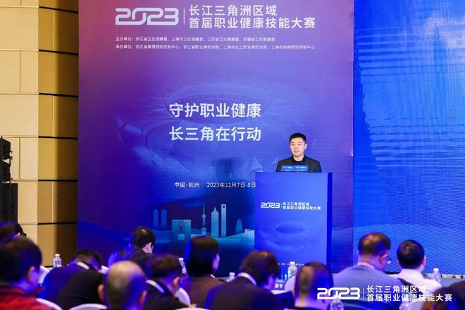 不禁为这位 不禁为这位