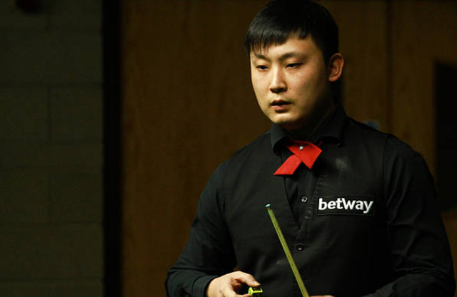 密队在下半 密队在下半