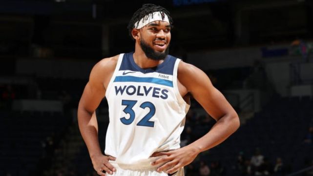 定身持枪敌 定身持枪敌